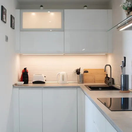 Βίλα Botanica - Spacious, Heated Pool And Bbq, Sunny Terrace, Garden & Mountain Views *