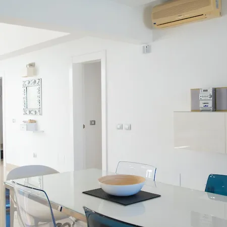 Βίλα Botanica - Spacious, Heated Pool And Bbq, Sunny Terrace, Garden & Mountain Views Πλάγια Μπλάνκα