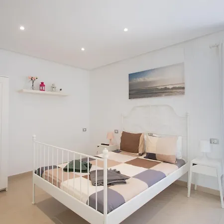 Βίλα Botanica - Spacious, Heated Pool And Bbq, Sunny Terrace, Garden & Mountain Views Πλάγια Μπλάνκα