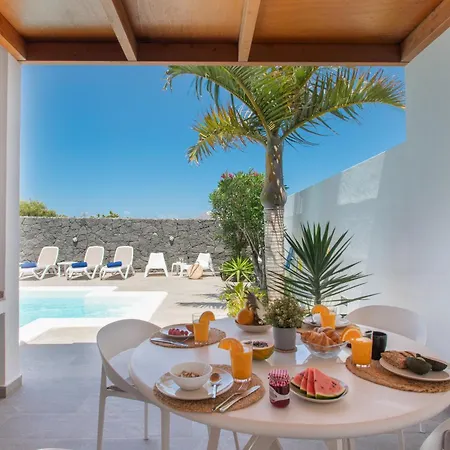 Botanica - Spacious, Heated Pool And Bbq, Sunny Terrace, Garden & Mountain Views Βίλα Πλάγια Μπλάνκα