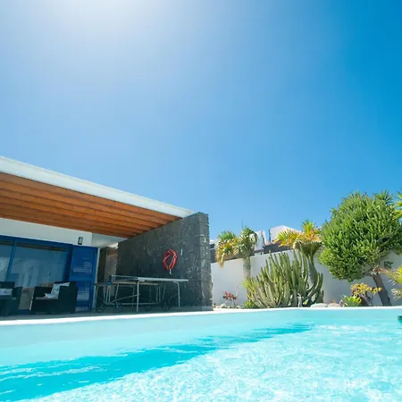 Botanica - Spacious, Heated Pool And Bbq, Sunny Terrace, Garden & Mountain Views * Πλάγια Μπλάνκα