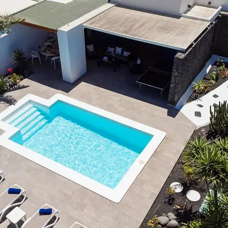 Βίλα Botanica - Spacious, Heated Pool And Bbq, Sunny Terrace, Garden & Mountain Views